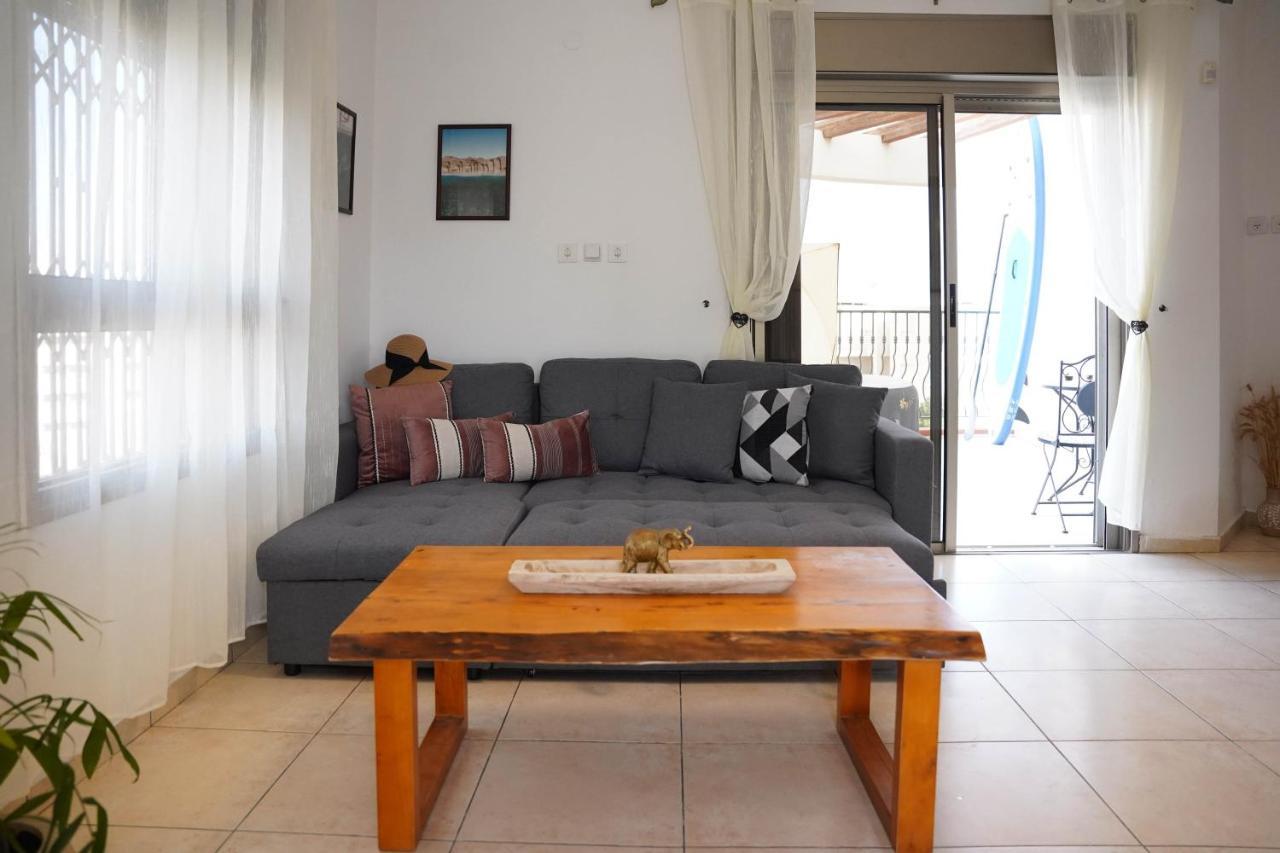 Two Bed Room Apartment 5 Min Walk To The Beach 埃拉特 外观 照片