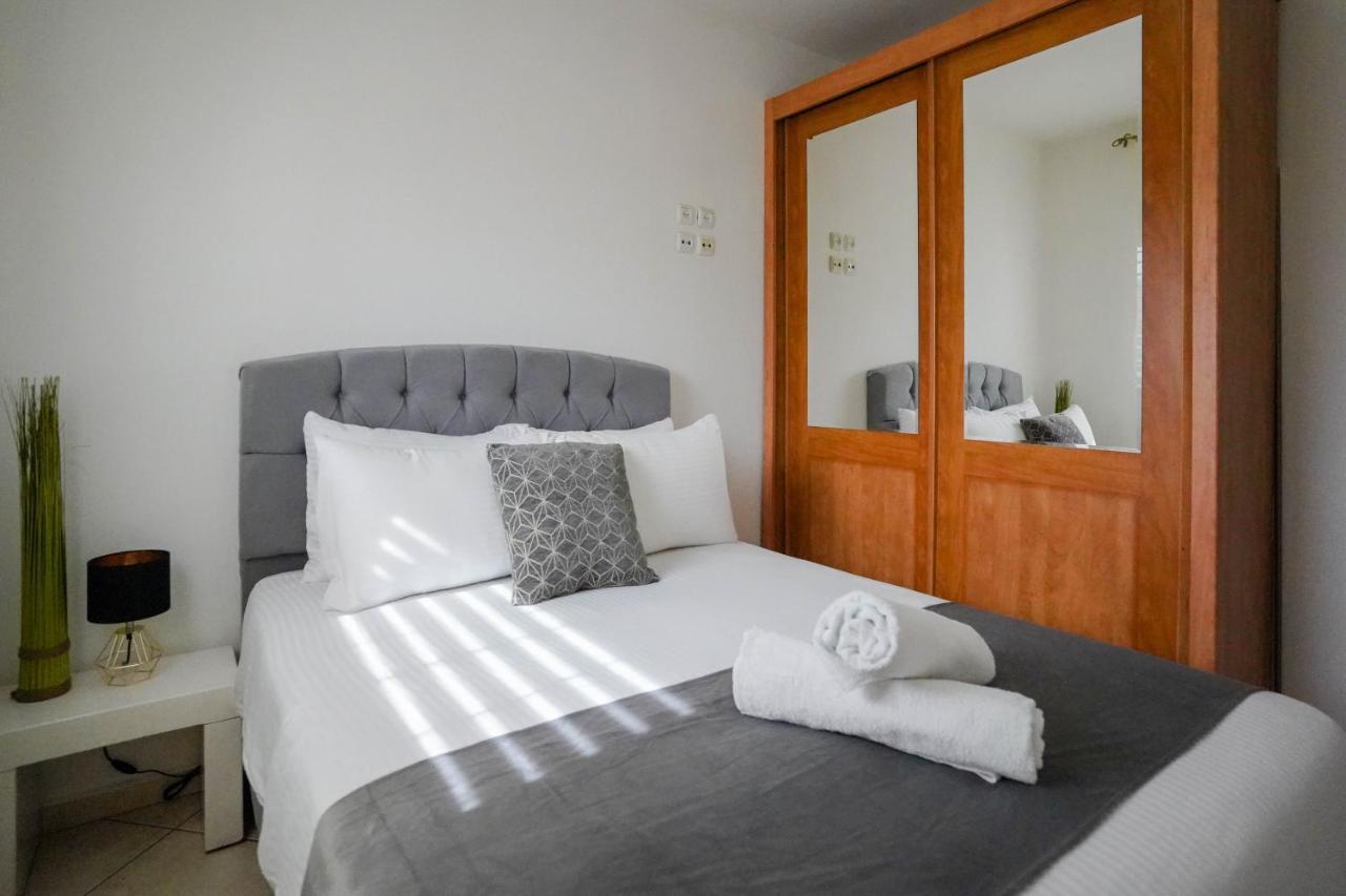 Two Bed Room Apartment 5 Min Walk To The Beach 埃拉特 外观 照片